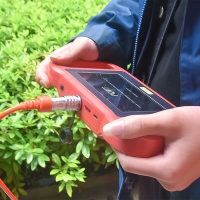 PQWT-TCM 물 탐지기 33 주파수 LCD 터치 스크린과 1500m 표면 검색 범위